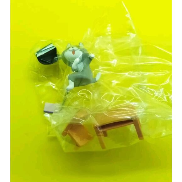 Neko Cat In Elementary School Gachapon Miniature Set Toy - Picture 4 of 5